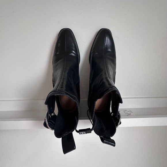 Zara Vegan Buckled Ankle Booties, Black, Size 7 - Picture 2 of 4
